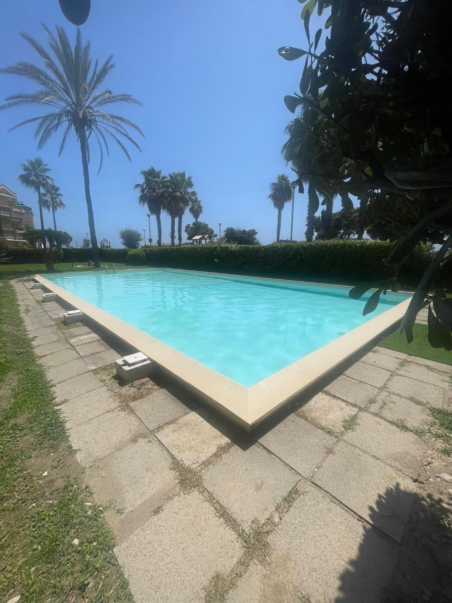 Appartamento Relax Al Mare Vallecrosia Esterno foto
